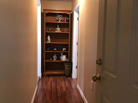 5th image of 428 Tilden Dr