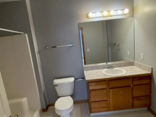 5307 Chaucer Dr — Photo 3