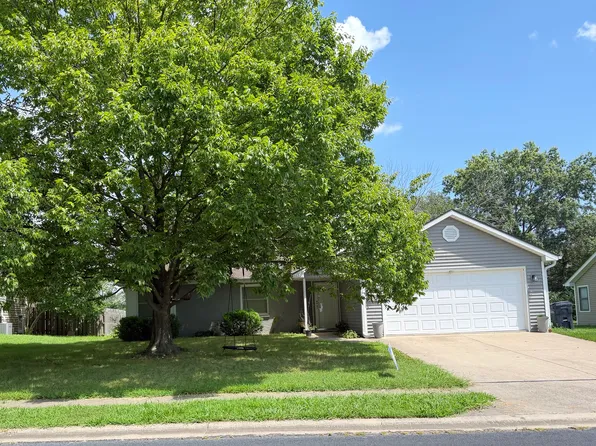 5020 Glencairn Dr, Columbia, MO 65203