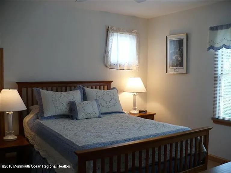 417 Main Ave — Photo 14