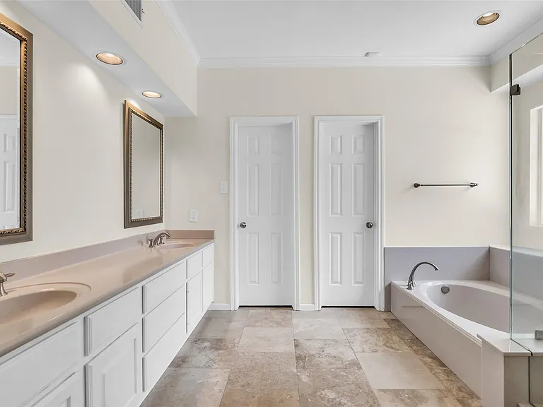 98 Winding Creek Pl — Photo 7