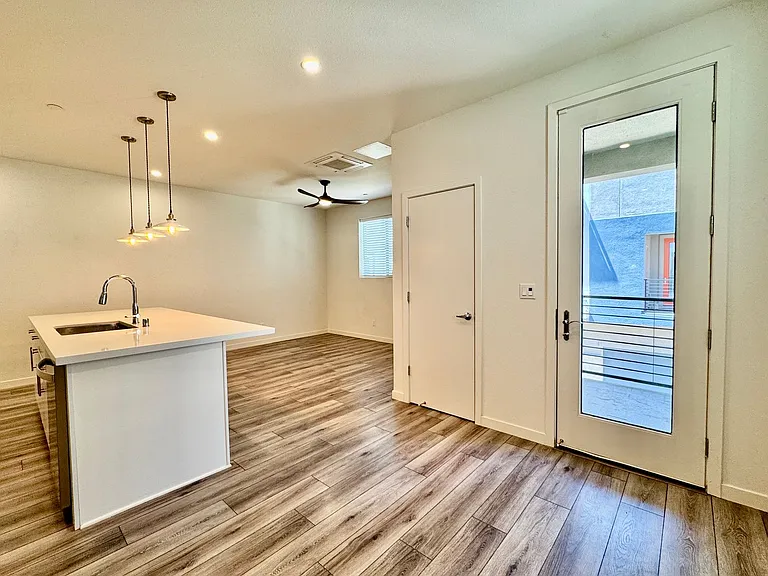 196 Log Pond Ln — Photo 9