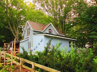 44 Elliott St, Shelby, MI 49455