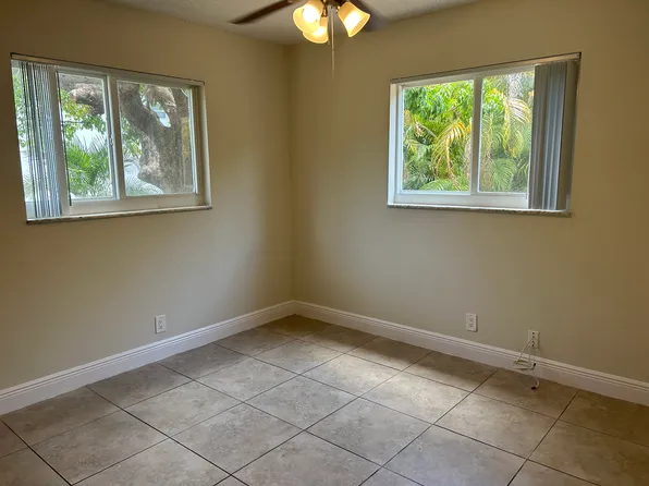 1220 NW 16th Ave APT 1, Boca Raton, FL 33486