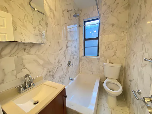 Rented by Contact Realty | media 8
