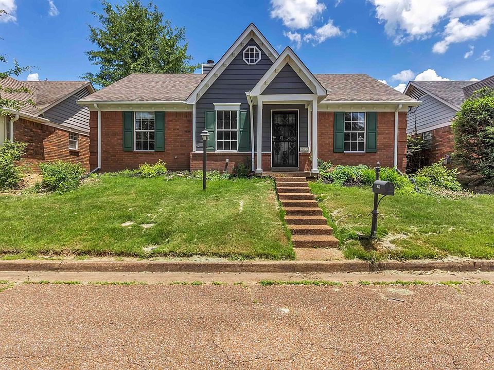 1st image of 1622 Camille Way