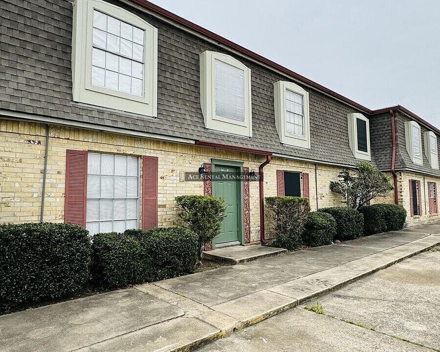 1st image of 2901 Helena Ave APT 408