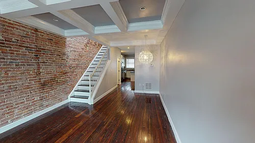 509 S Kenwood Ave Photo 1