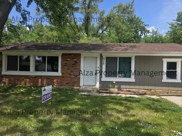828 Poplar Ln, Bolingbrook, IL 60440