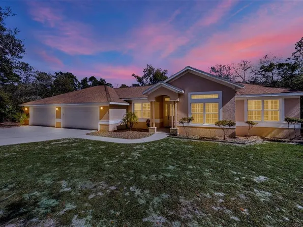 425 Hidden Ridge Dr, Deltona, FL 32725