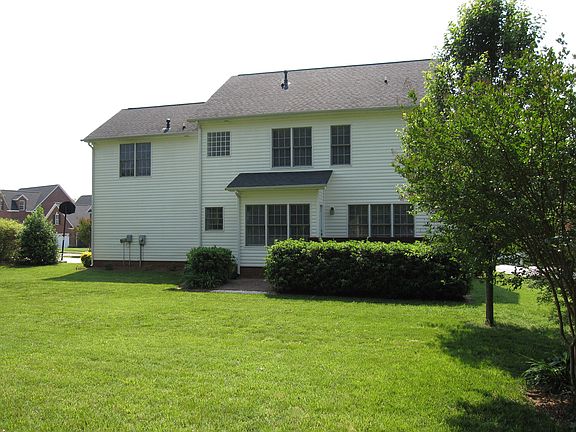 2nd image of 2603 Firethorn Ct