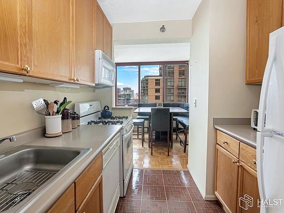 3rd image of 4-74 48th Ave APT 33B