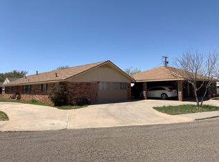 100 Lena Dr, Crane, TX 79731