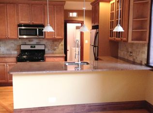 3521 W Argyle St #3, Chicago, IL 60625