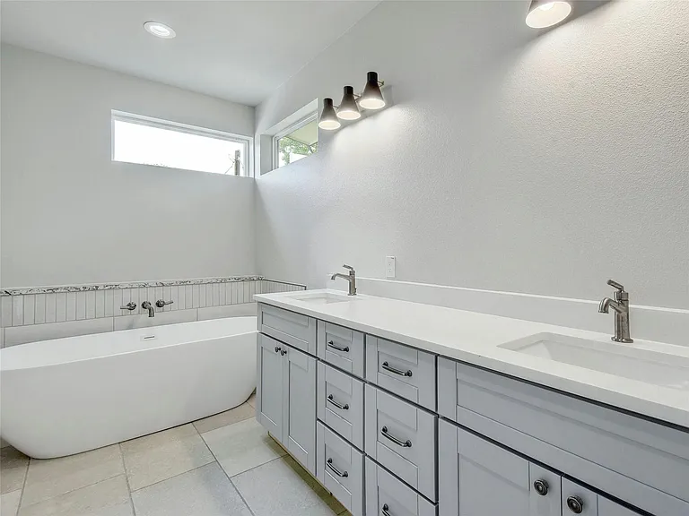 313 Blackson Ave #A — Photo 10
