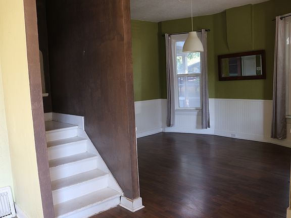 4th image of 1417 S West Temple St