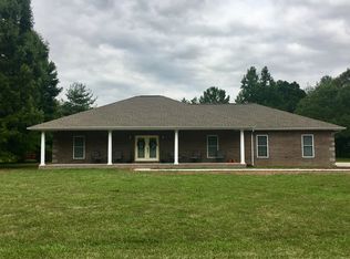 104 Hillendale Rd, Murphysboro, IL 62966