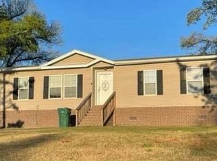 1288 Pond Ln, Grand Ridge, FL 32442