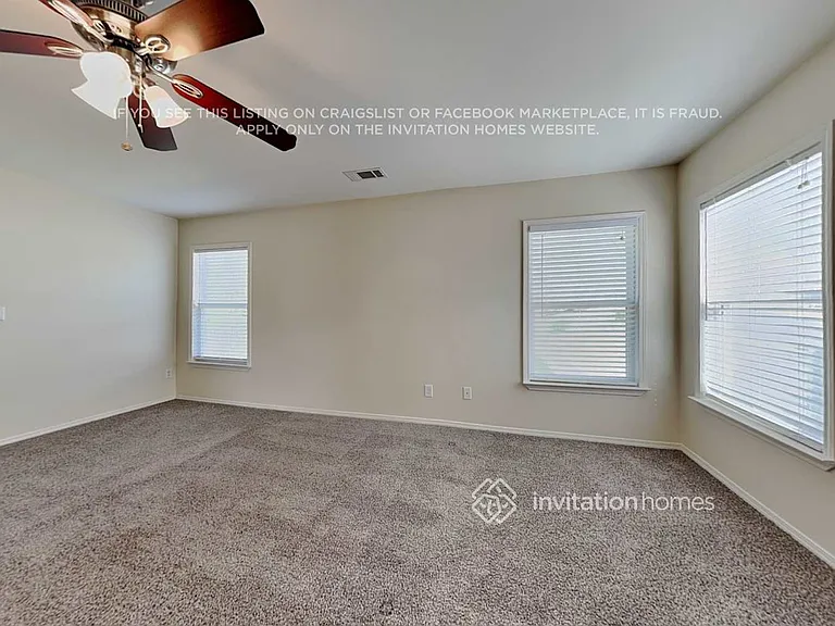 120 Tulip Dr — Photo 10