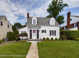 32 Kiawah Ave, Freehold, NJ 07728