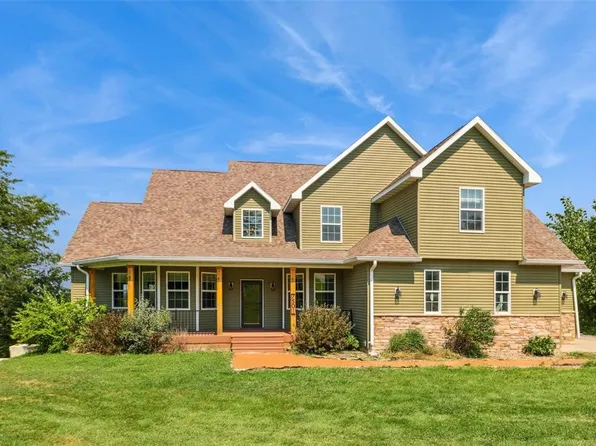 7501 N Onyx Trl, Indianola, IA 50125