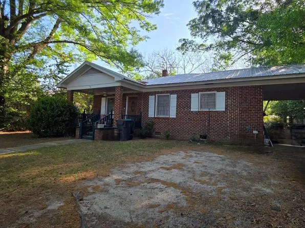 117 Lobingier Ave, Fitzgerald, GA 31750