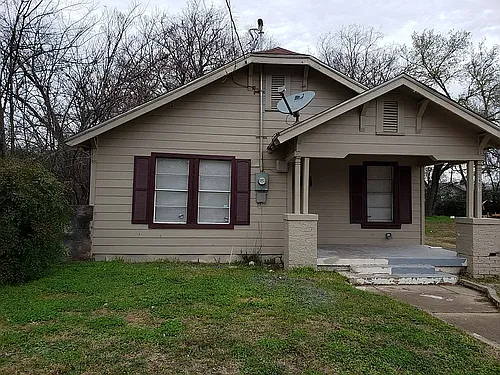 2407 Dathe St Photo 1