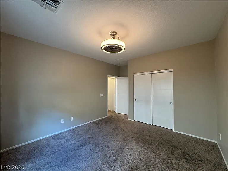 43 Heathrow Lake Ave — Photo 9