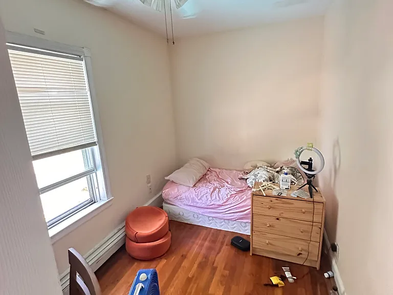 260 Harvard St #2 — Photo 6