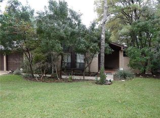 8302 Silver Ridge Dr, Austin, TX 78759