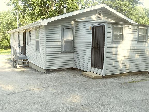 4th image of 10031 Clairmont Dr