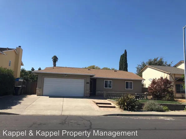 1006 Bluejay Dr, Suisun City, CA 94585