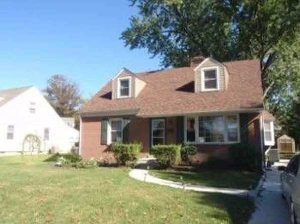 404 Burton Rd, Oreland, PA 19075