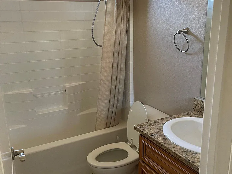 3711 N Adams St — Photo 10