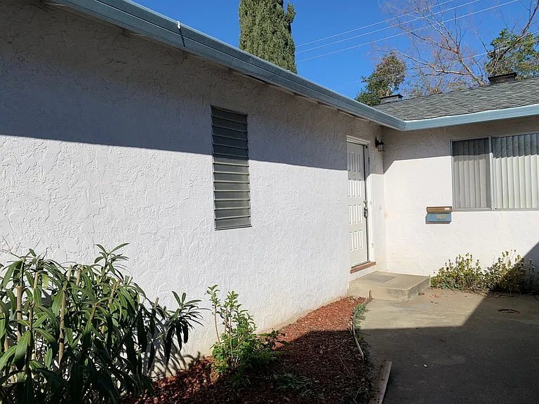 6367 Bollinger Rd — Photo 2