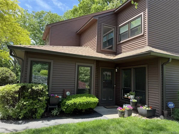 86 Woods Brooke Terrace, Ossining, NY 10562