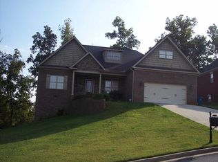 609 Remington Ct SE, Jacksonville, AL 36265