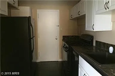 1 bed, 850 sqft, $1,900 — Photo 2