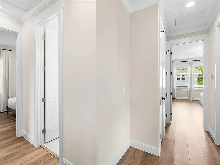 2915 W Bay View Ave — Photo 22