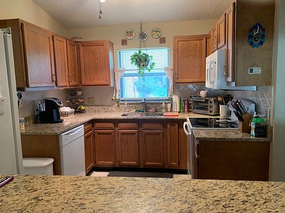 2nd image of 4827 Deermoss Way N