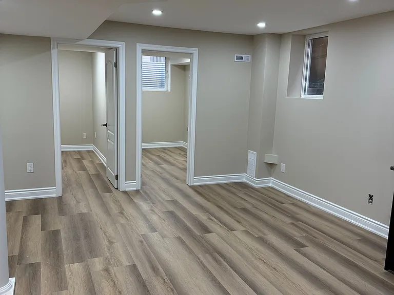 5487 Challenger Dr #BASEMENT — Photo 12