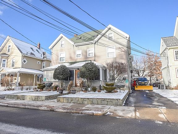 5th image of 291-293 School St