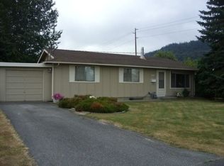 1922 S 16th St, Mount Vernon, WA 98274