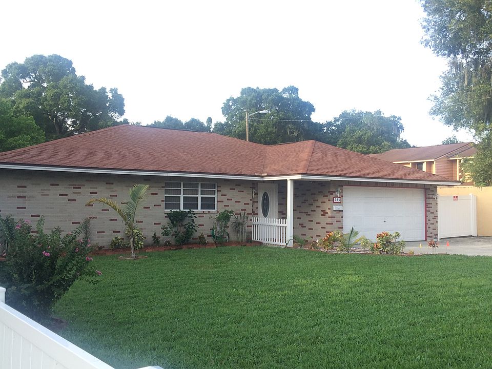 1st image of 935 Ariana St