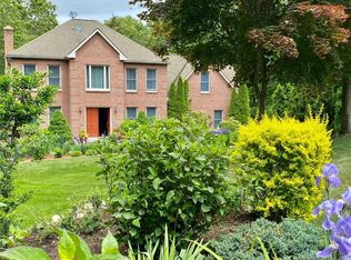 3 Christy Hts, Old Saybrook, CT 06475