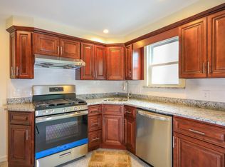 59 Bay State Rd, Quincy, MA 02171