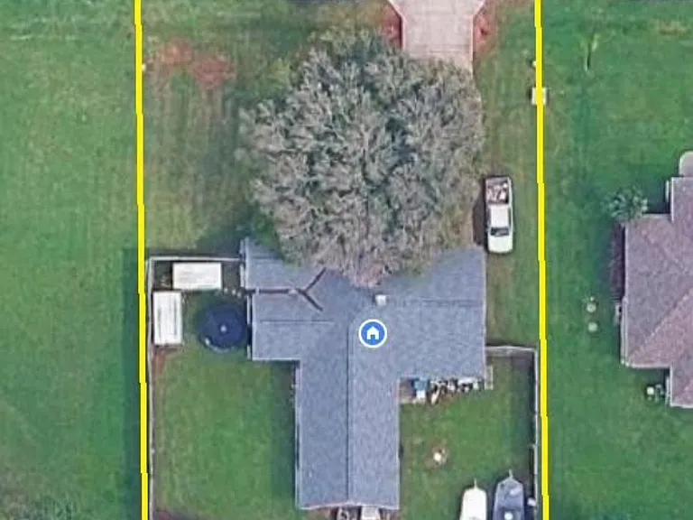 109 Weco Ln — Photo 2