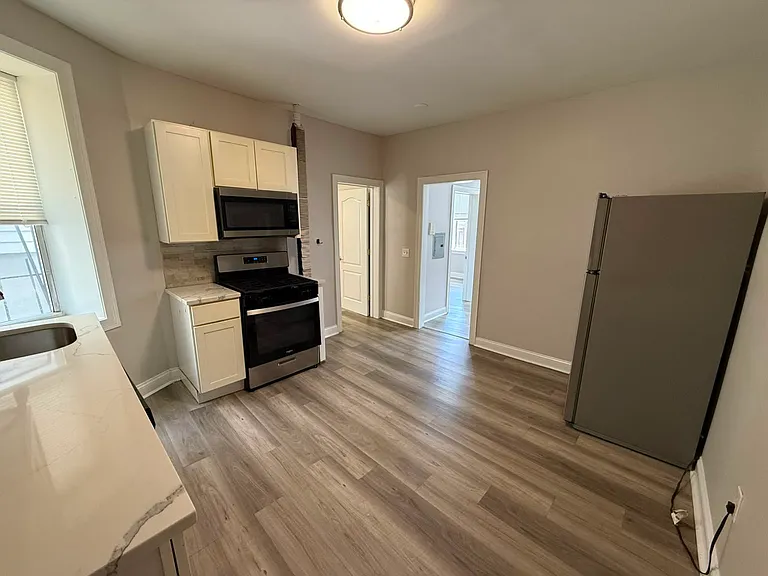 6119 Park Ave #1B — Photo 1