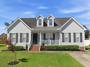 1204 Quarterpath Dr, Winterville, NC 28590