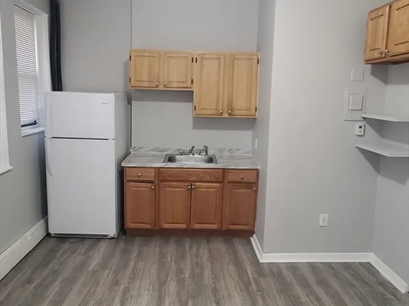 10 Abbotsford St #2, Dorchester, MA 02121